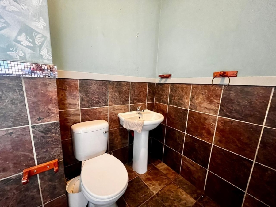 3 Bedroom Property for Sale in Waterval East North West